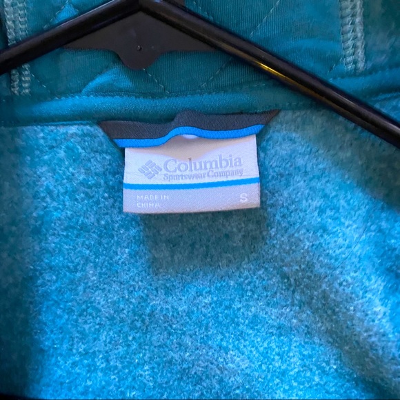 Columbia Women’s Quilted Zip-Up Jacket - Picture 2 of 5